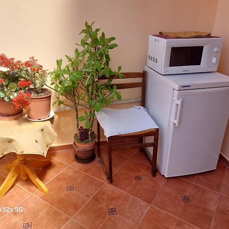 Homestay Kostadinov Pomorie Kültér fotó