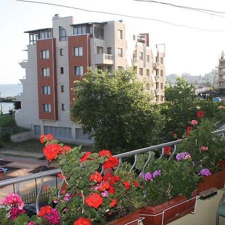 Homestay Kostadinov Pomorie Kültér fotó