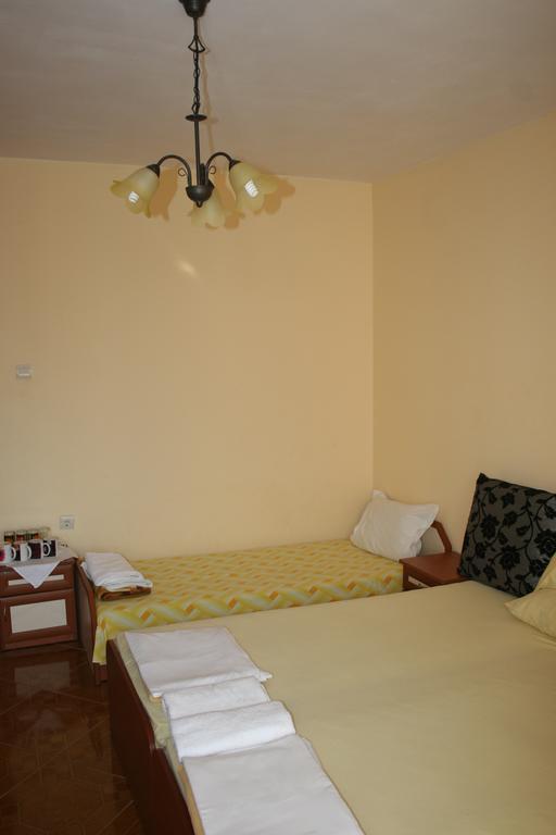 Homestay Kostadinov Pomorie Kültér fotó
