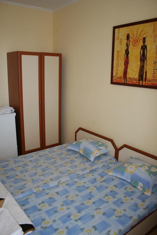 Homestay Kostadinov Pomorie Kültér fotó